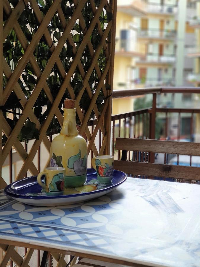 Domus Salerno Appartement Buitenkant foto